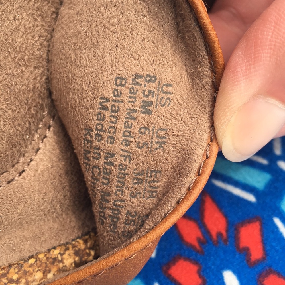 Natural Soul brown & tan sandals - Picture 8 of 9